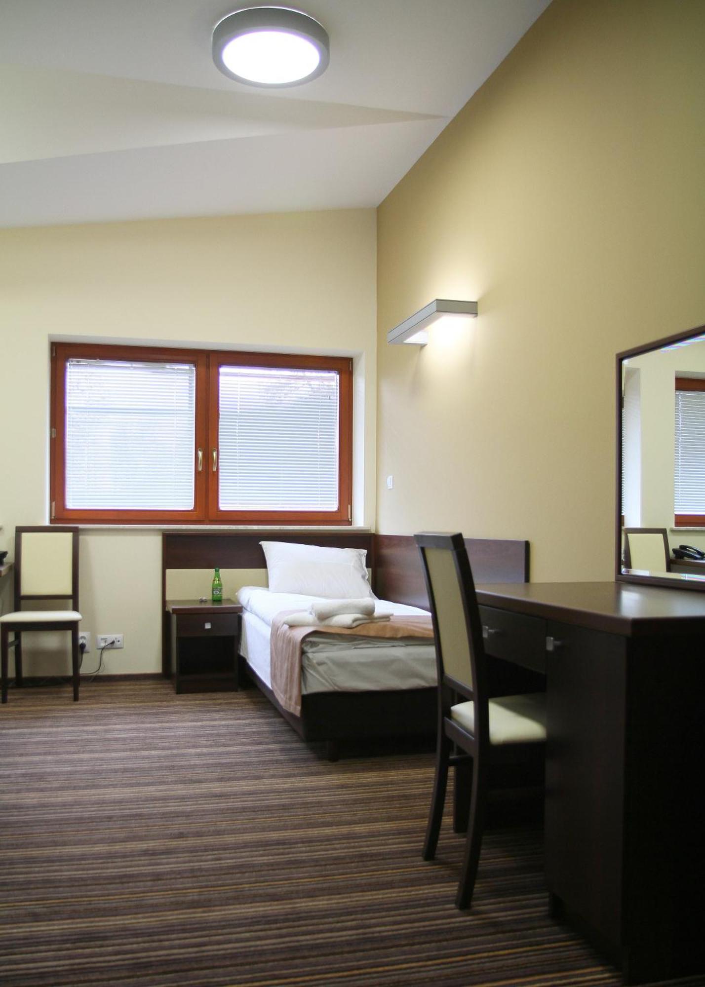 Hotel Aviator Kielce "Business Hotel Medical & Spa" Room photo